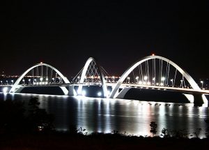 Puente Juscelino Kubitschek