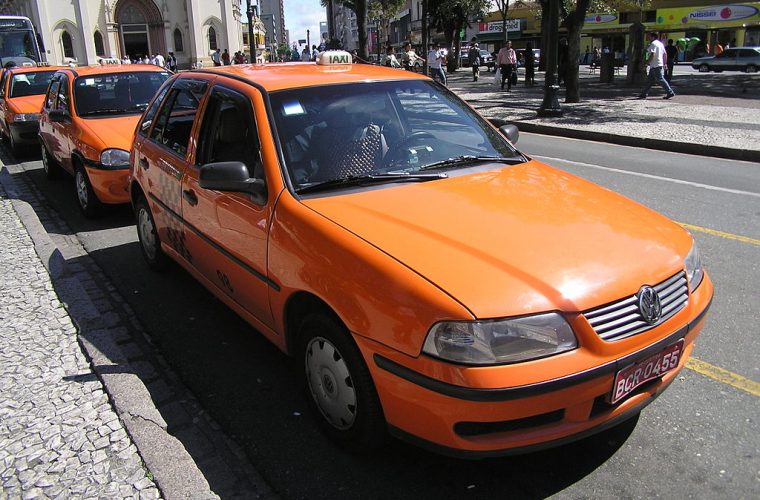 Taxi en Curitiba, Brasil